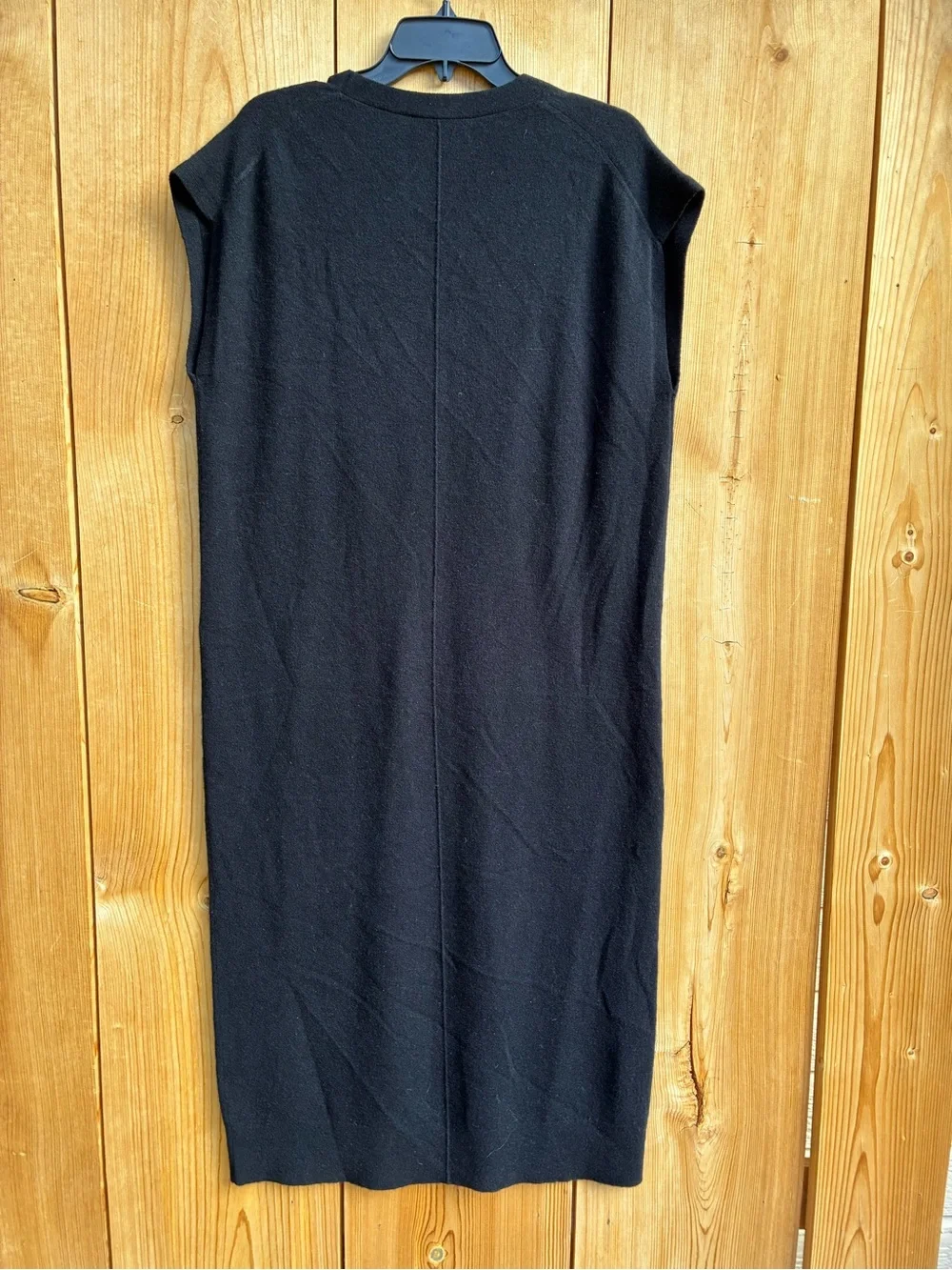 NWOT NORDSTROM BRAND Wool & Cashmere Blend Black V-neck Sweater Dress
Size Small - Picture 10 of 11